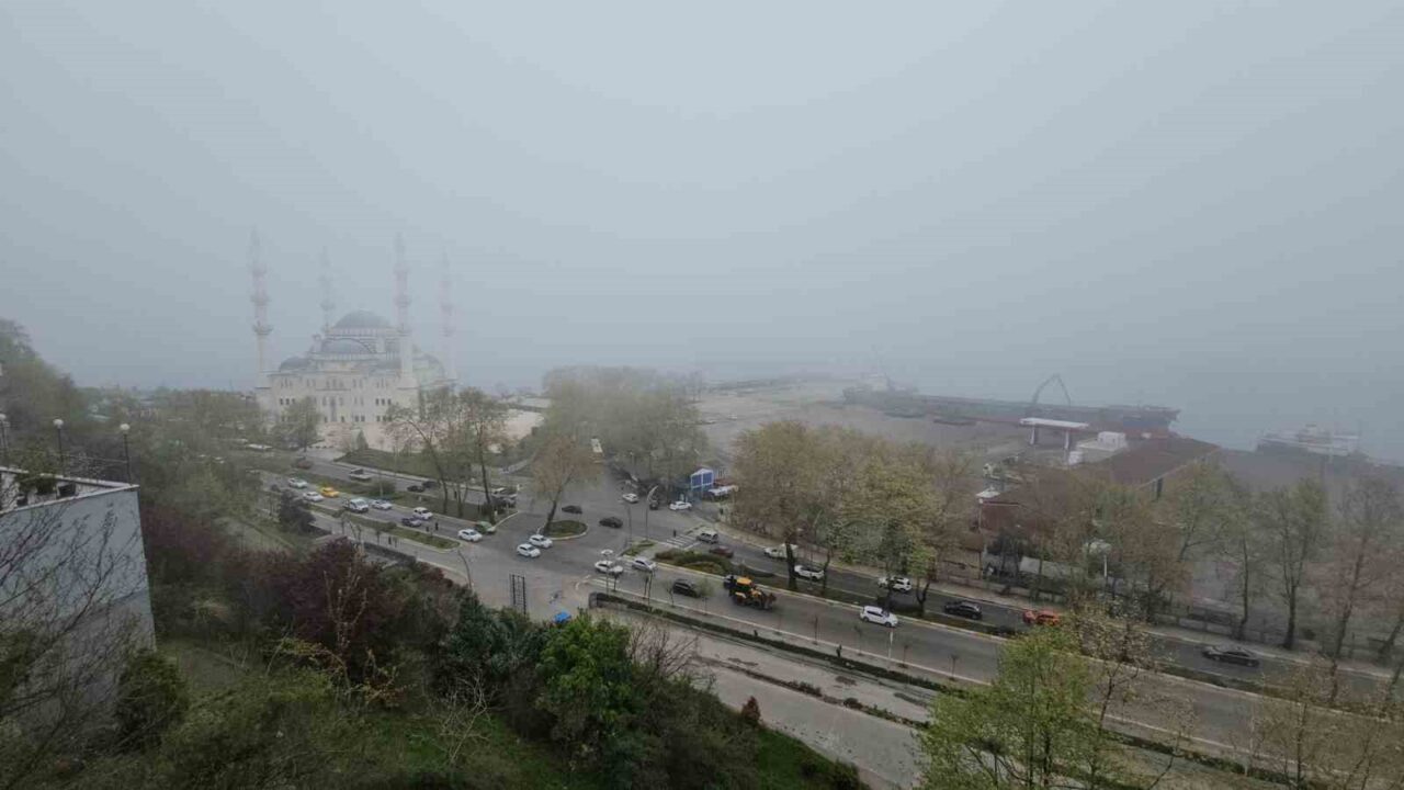 Zonguldak’ta yoğun sis etkili oldu
