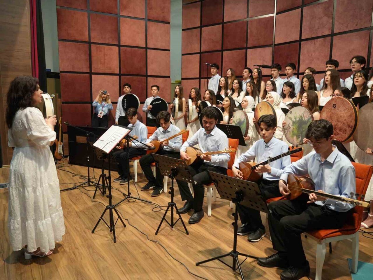 Çanakkale Savaşı döneminde mezun veremeyen Anadolu’nun ilk lisesi, 140’ıncı yılını kutluyor