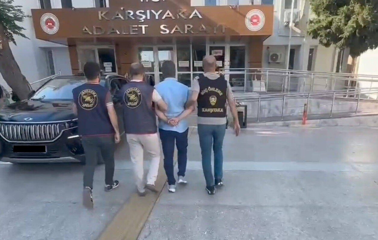 Hakkında 32 yıl 11 ay hapis cezası bulunan firari şahıs İzmir’de yakalandı