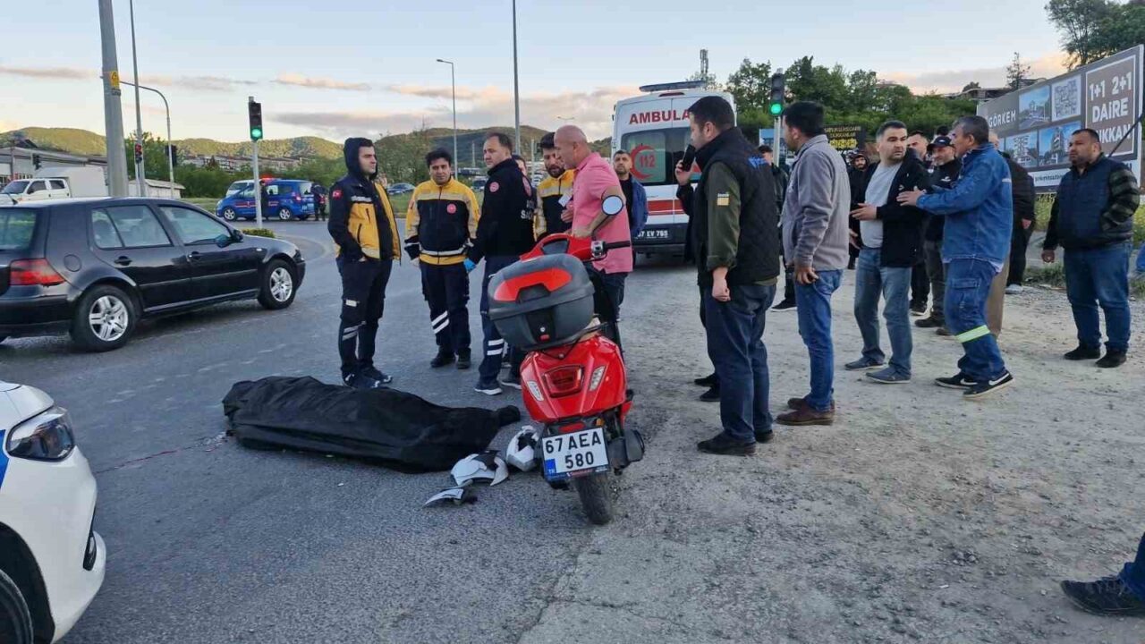 Karadeniz Ereğli’de tır ile çarpışan motosikletin sürücüsü hayatını kaybetti