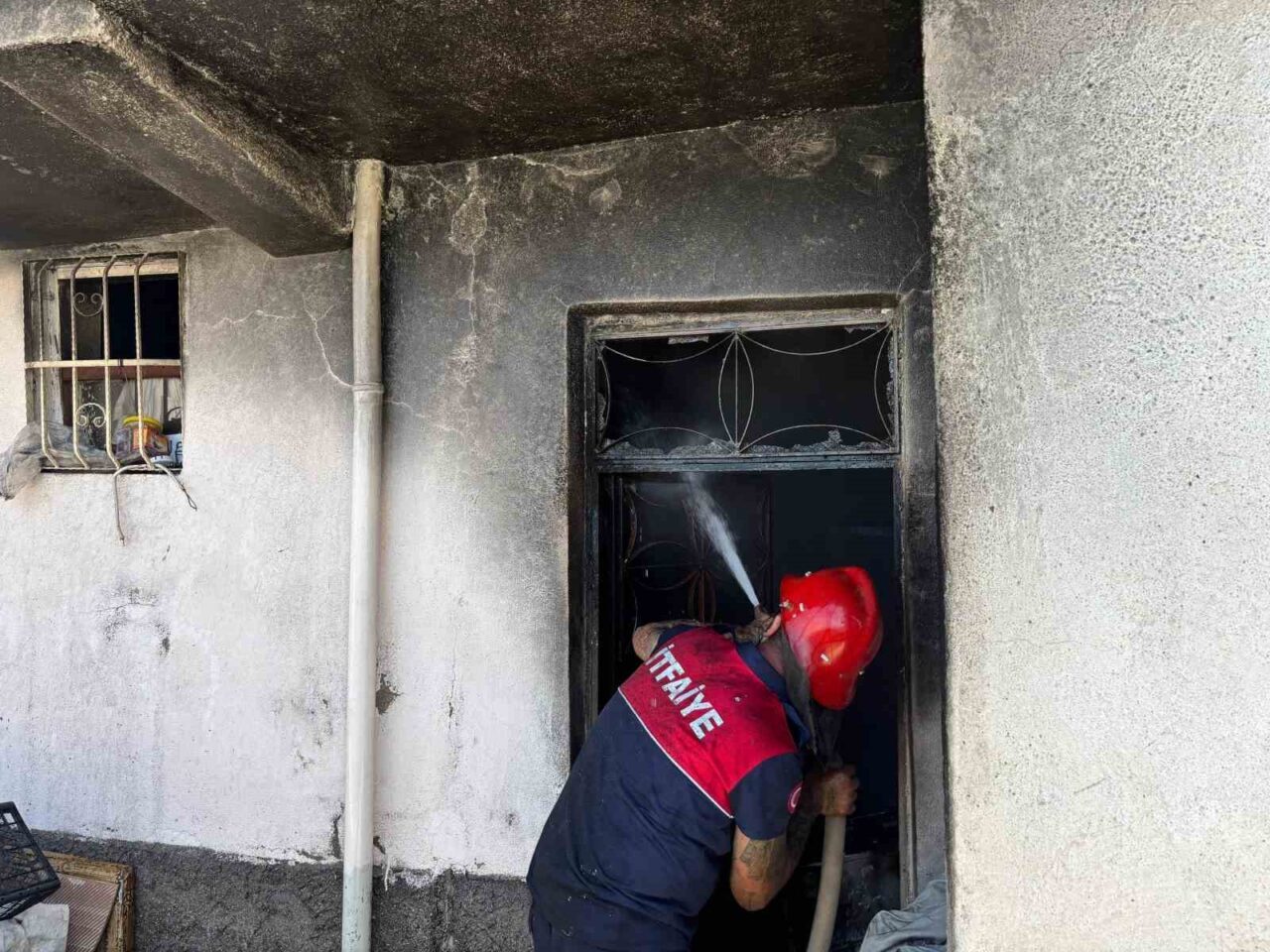 Sungurlu’da evde çıkan yangın paniğe sebep oldu