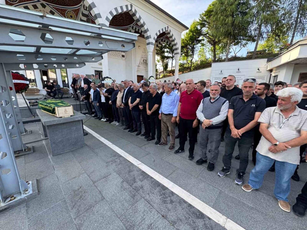 TFF Başkanı Hacıosmanoğlu, Fatma Yeşilyurt’un cenaze törenine katıldı