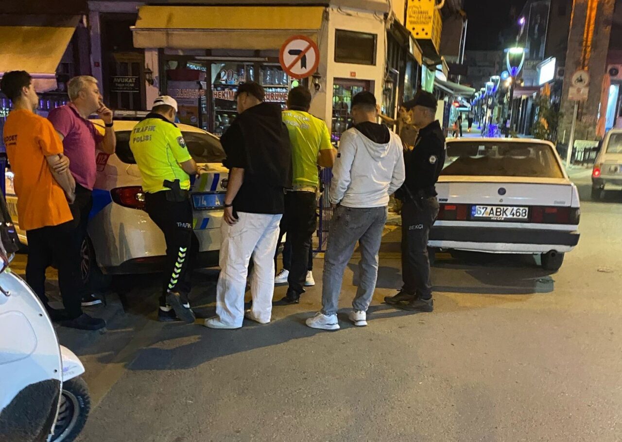 Yüksek sesten durduruldu, ehliyetine el konuldu