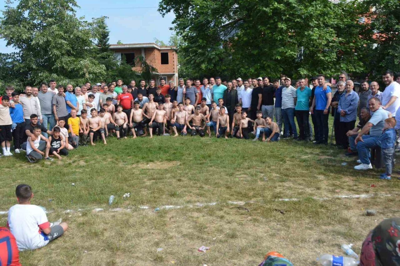 Alaplı’da ilk kez düzenlenen güreş festivali büyük ilgi gördü