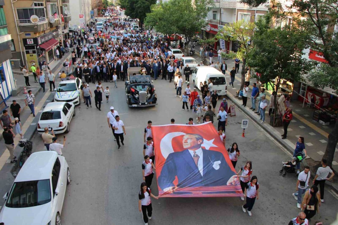 Amasya’da renkli festival açılışı