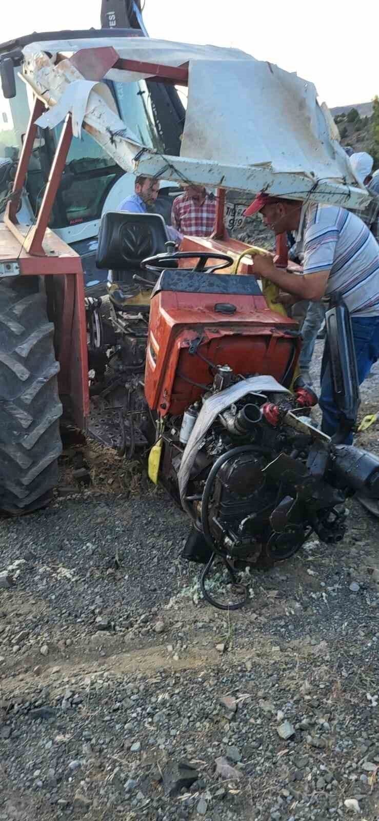 El freni çekilmeyen traktör şarampole yuvarlandı