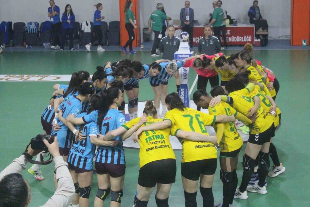 Görele Belediyesi Kadın Hentbol Takımı’ndan desteğini çekti
