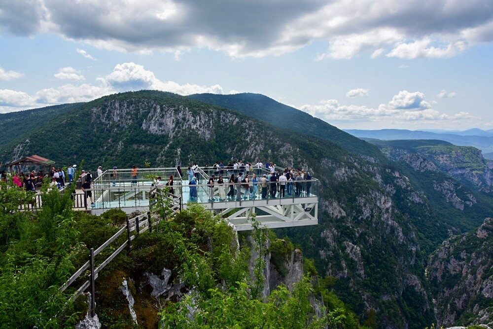 Kastamonu Üniversitesi, yılın stresini doğada attı
