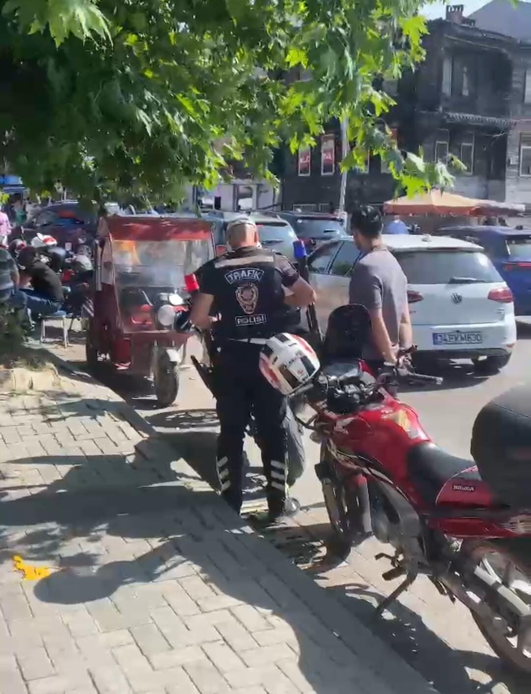 Ters yönden gelen motosiklet sürücüsüne para cezası