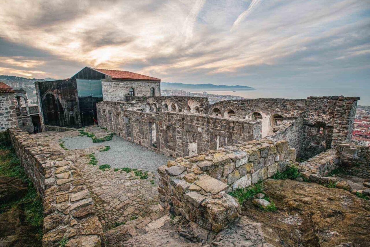 Trabzon’da müzelere ve tarihi yapılara yoğun ilgi