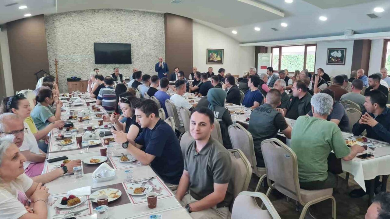 Zonguldak Orman Bölge Müdürlüğü’nde mesai bayramlaşma töreniyle başladı