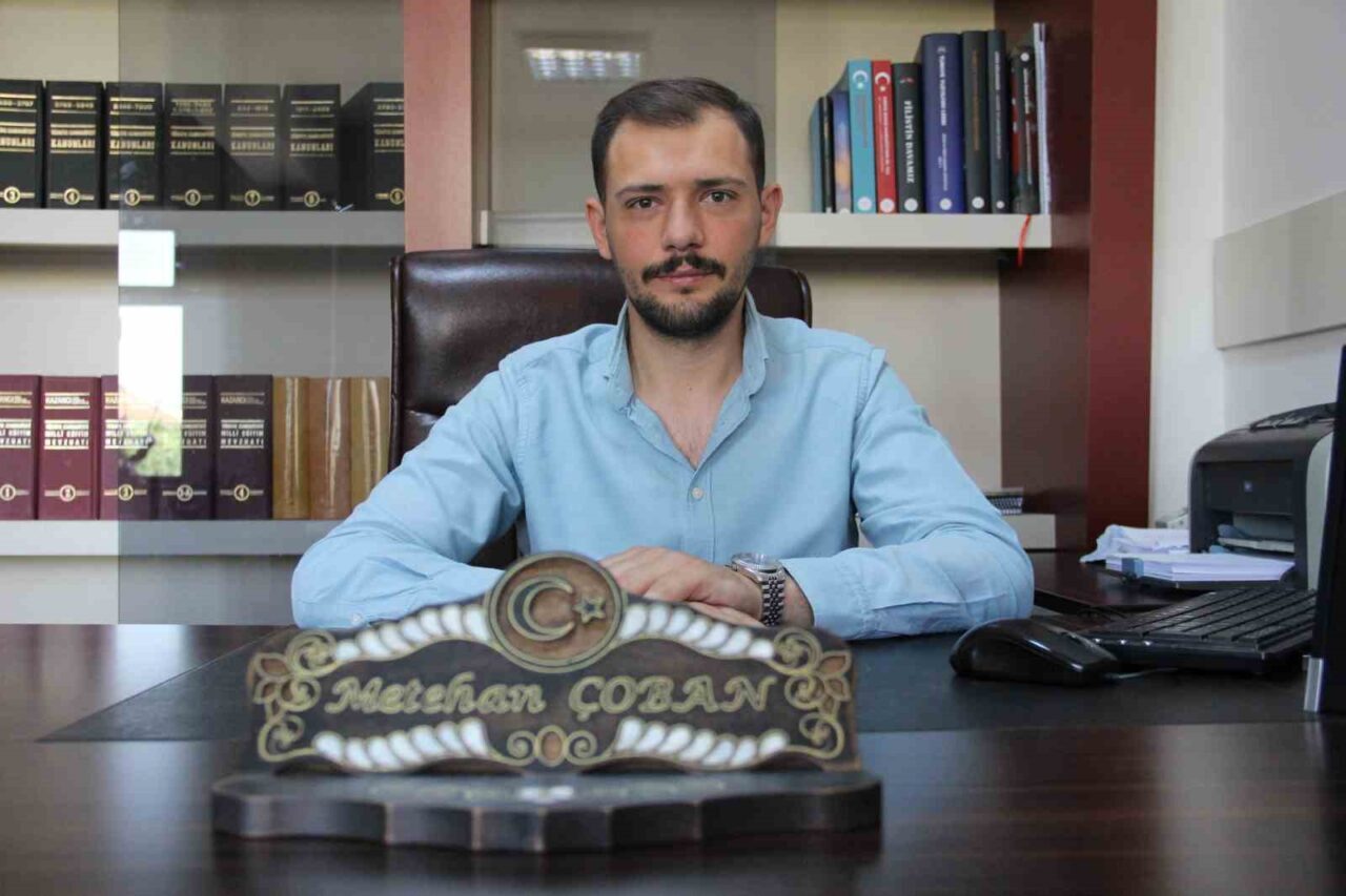 15 Temmuz şehidinin oğlu: "Devletimizin ve milletimizin desteğiyle ayakta durduk"