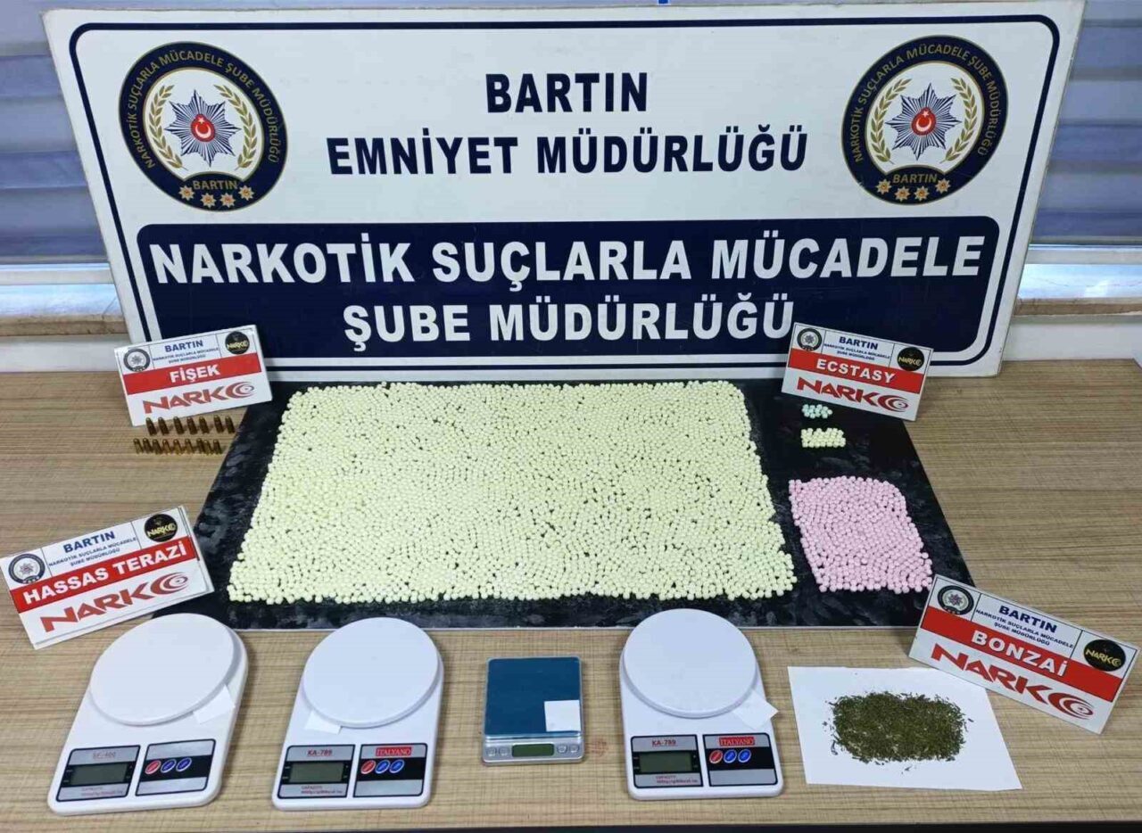 Bartın’da uyuşturucu opersyonu: 10 gözaltı