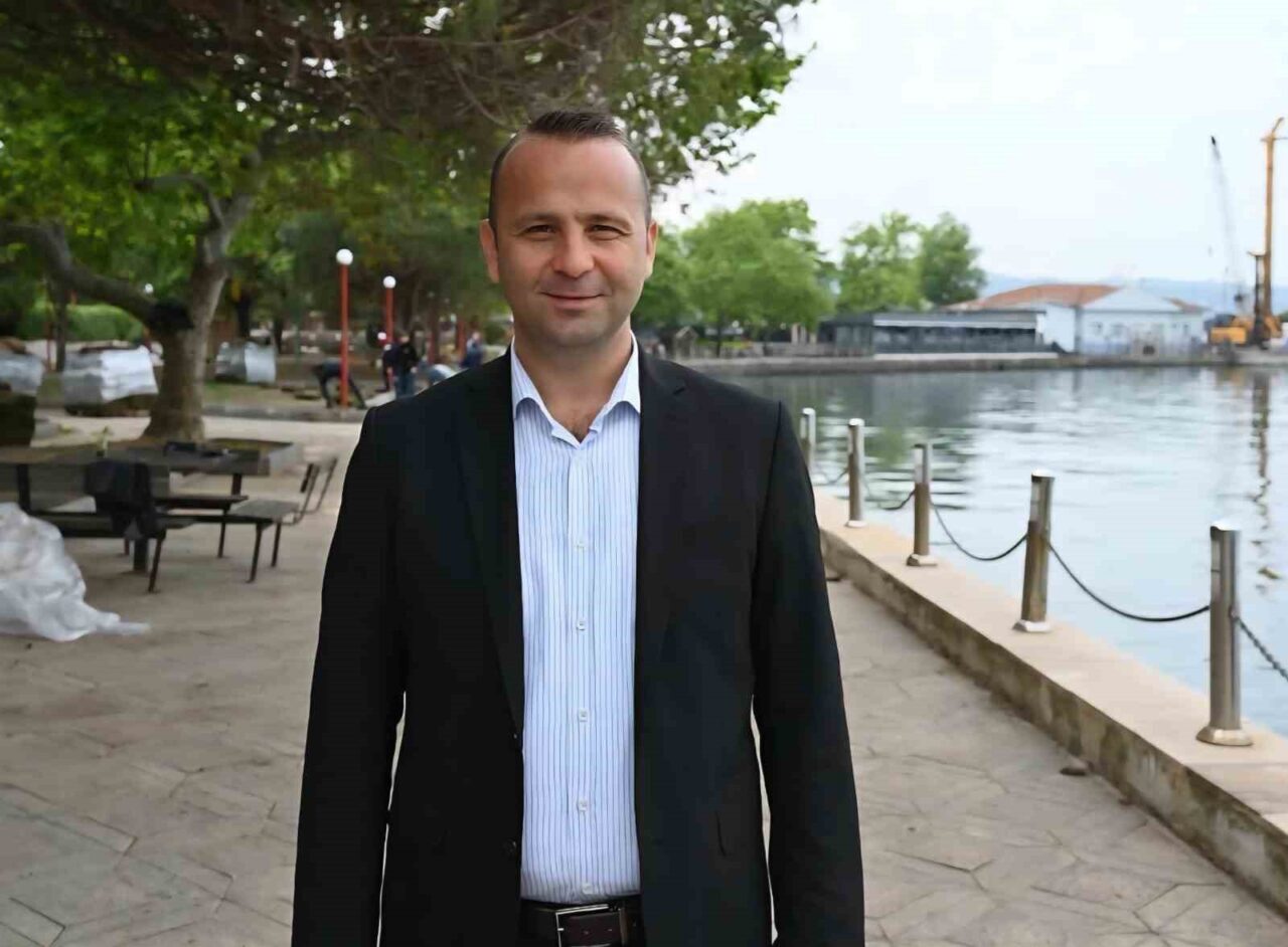 Başarılı müdür Koray Sivrikaya’ya çifte görev