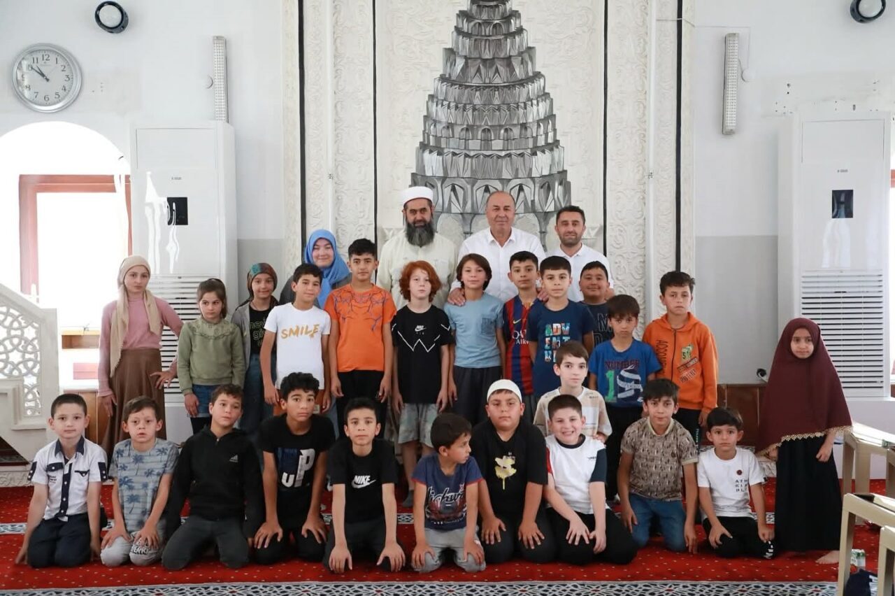 Başkan Arslan’dan Kur’an kursu öğrencilerine ziyaret