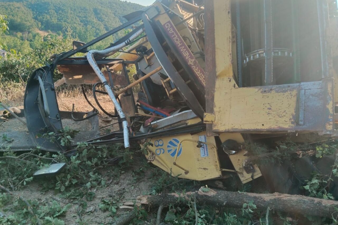 Biçerdöver kazasında 1 kişi yaralandı