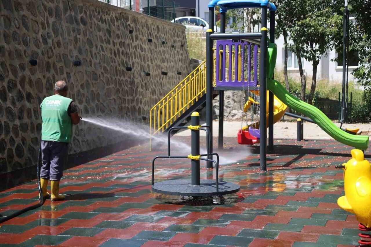 Canik’te temizlik seferberliği