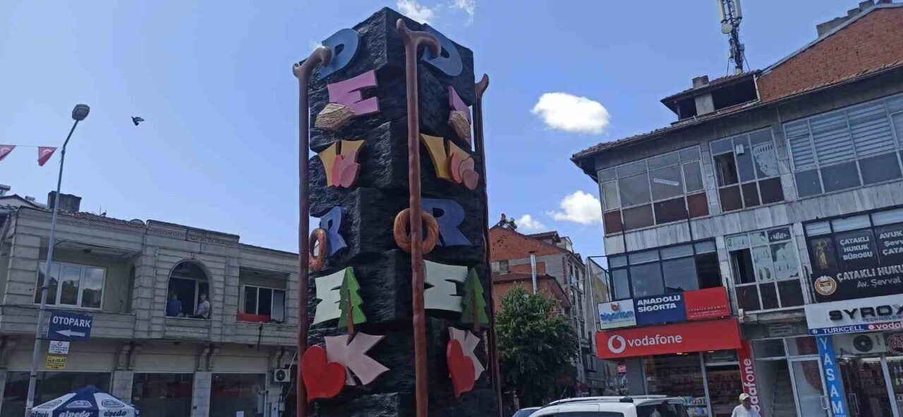 Devrek Belediyesi’nden yöresel figürlü heykeli çalışması