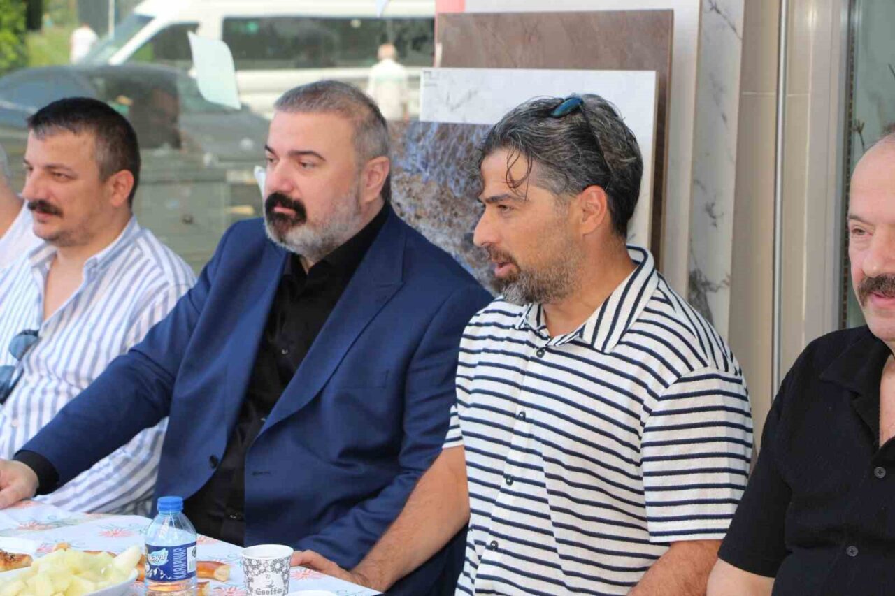 Esnaf, kahvaltıda Rizespor’u ağırladı