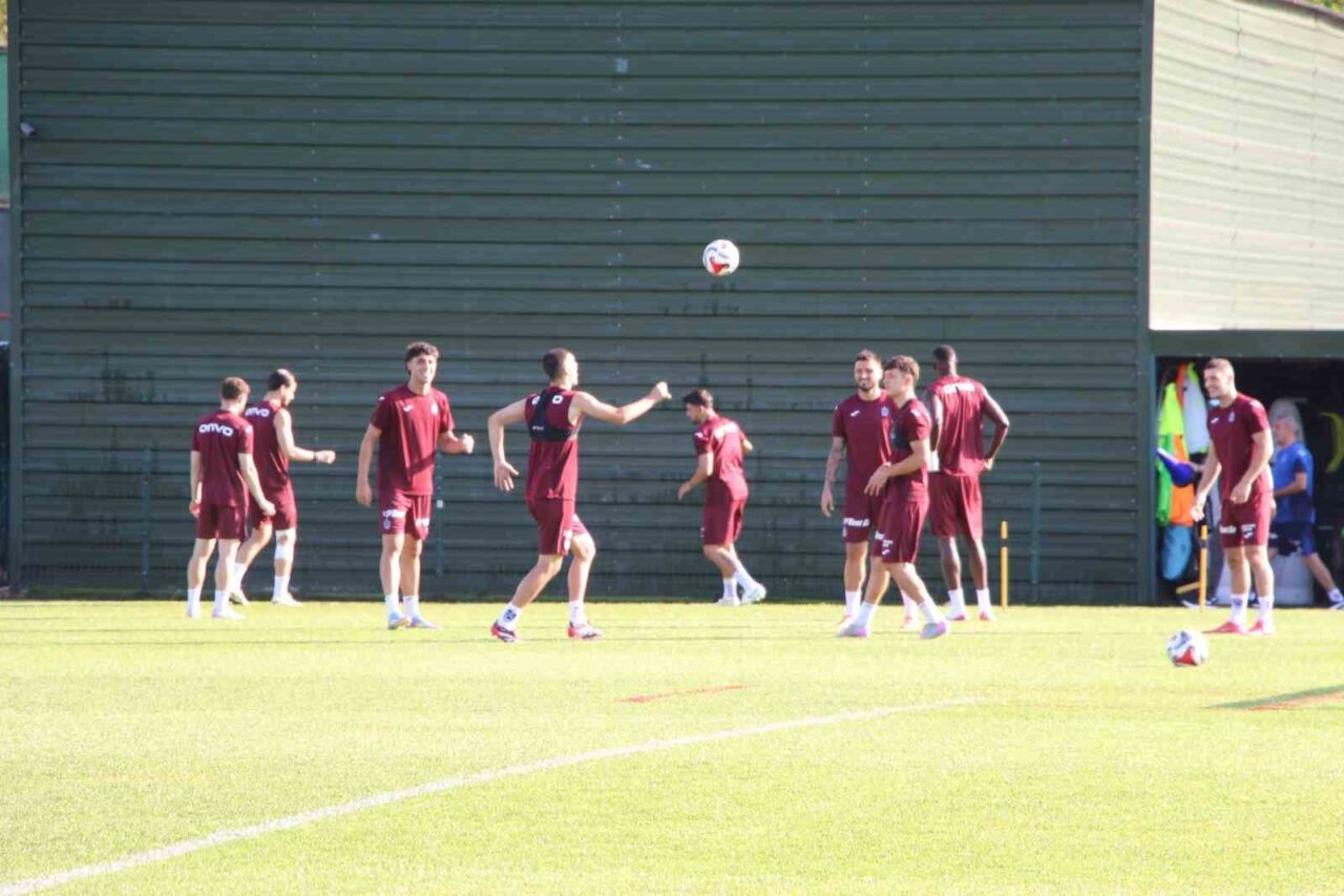 Fatih Tekke: "Gidecek ve kalacakları performansları belirleyecek"