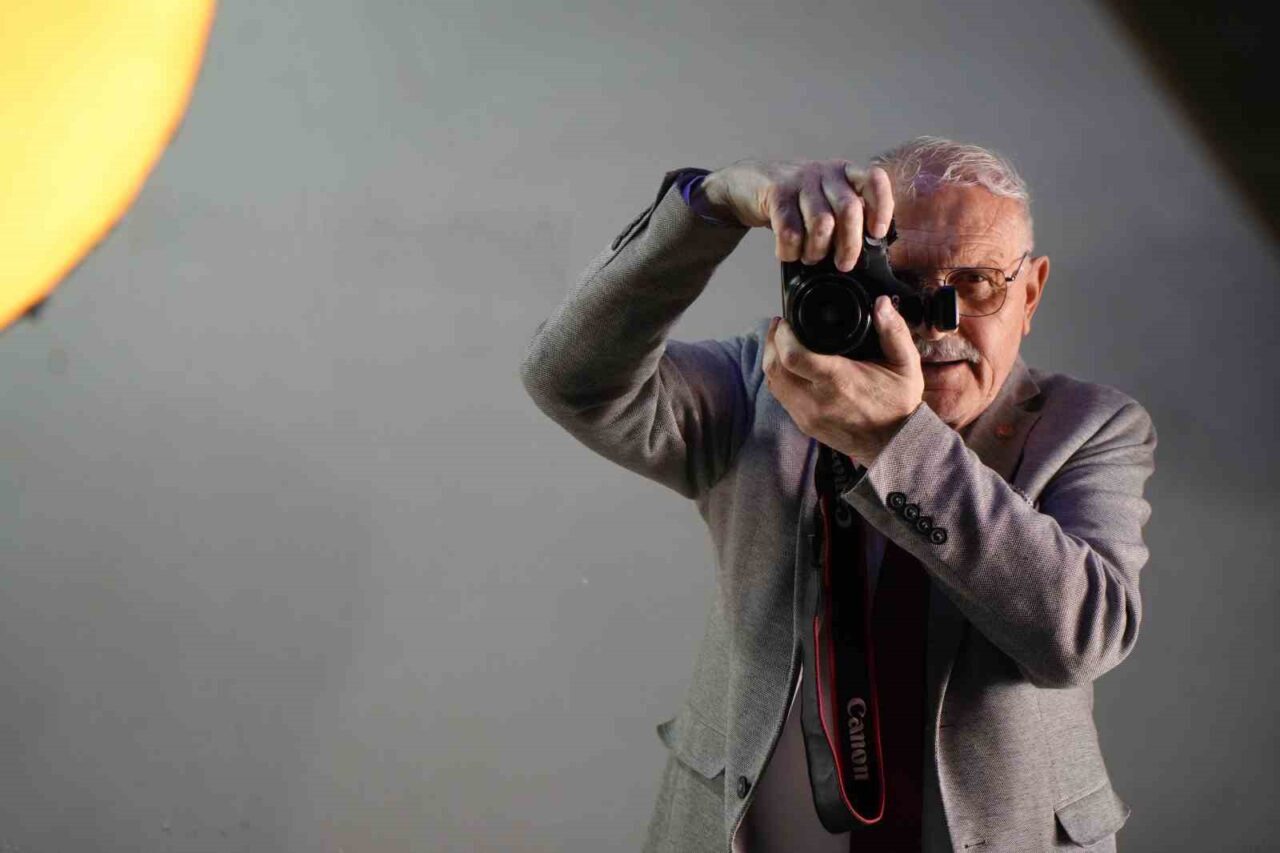 Fotoğrafçılığa adanmış bir ömür: Babasından devraldığı fotoğrafçılık mesleğini Bayburt’ta yarım asırdan fazladır aşkla sürdürüyor