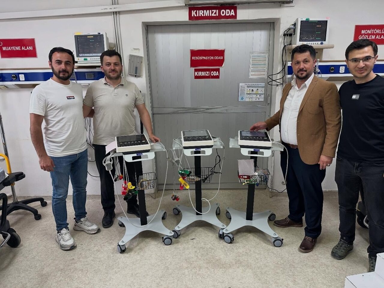 Gerze Devlet Hastanesi’ne 12 kanallı dijital EKG cihazı