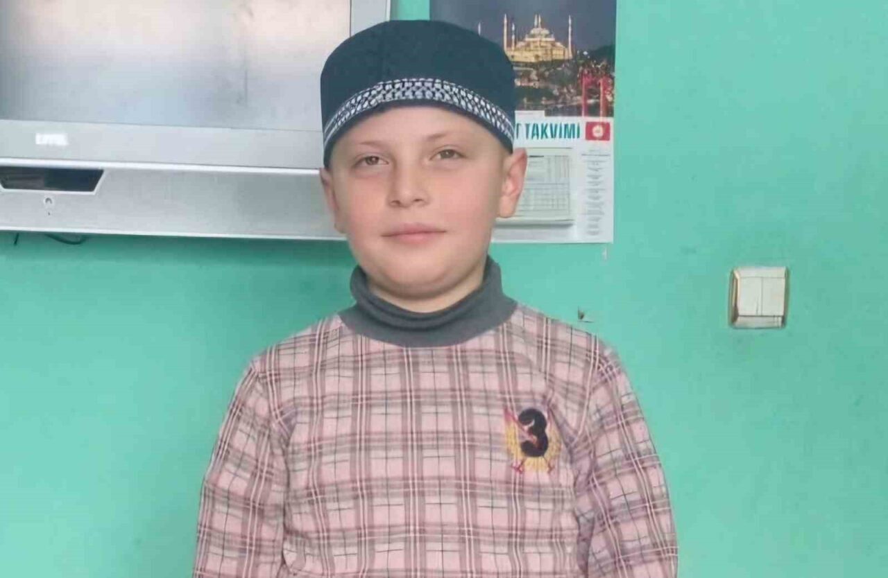 Gölette boğulma tehlikesi geçiren çocuk hayatını kaybetti