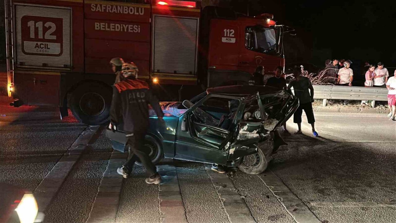 Karabük’te iki otomobil çarpıştı: 1 ölü, 1 yaralı