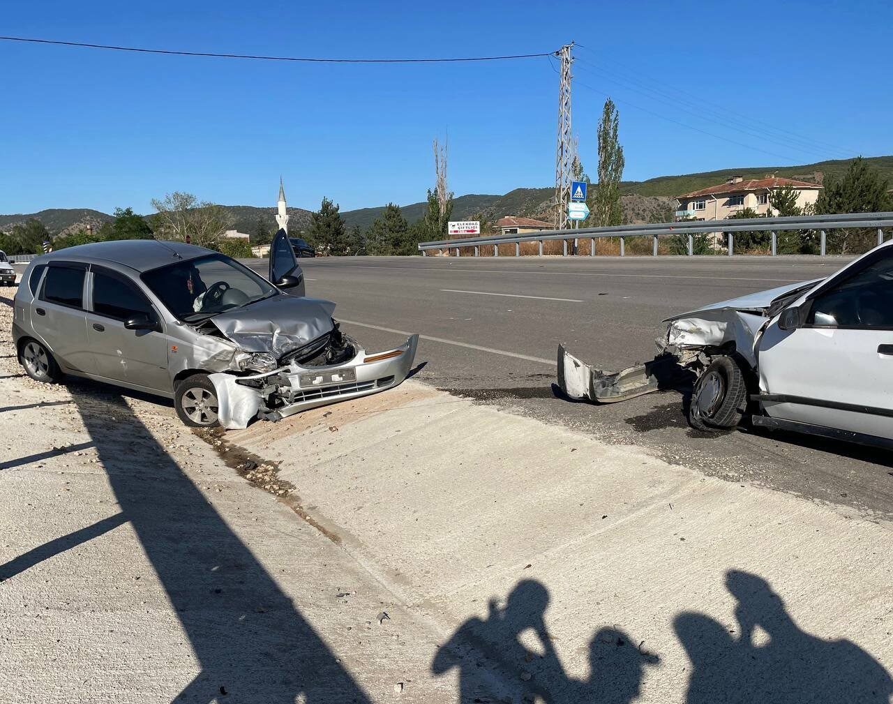 Kastamonu’da iki otomobil çarpıştı: 1 yaralı