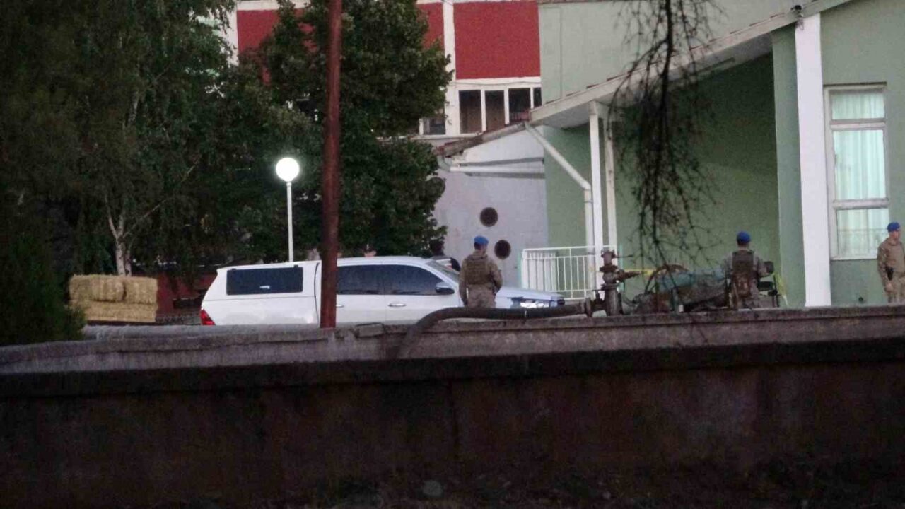 Mesai arkadaşlarını silahla vuran özel güvenlik görevlisi tutuklandı