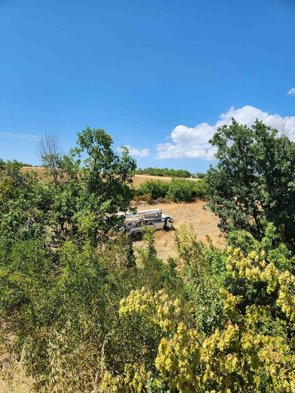 Samsun’da beton pompa aracı şarampole uçtu: 1 ölü, 1 yaralı