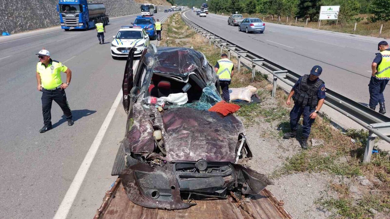 Samsun’da hafif ticari araç takla attı: 1 ölü, 3 yaralı