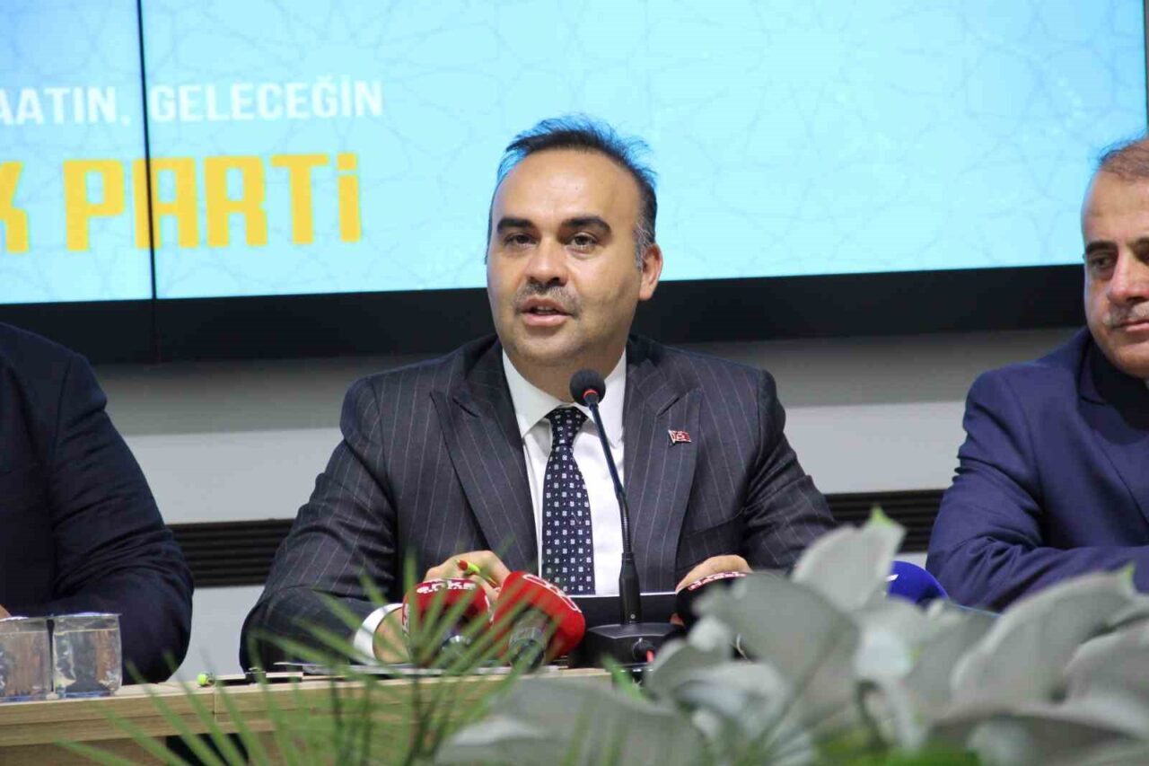 Sanayi ve Teknoloji Bakanı Kacır: "Türkiye’nin caydırıcılık seviyesini en ileri düzeylere taşımak için canla başla gayret ediyoruz"