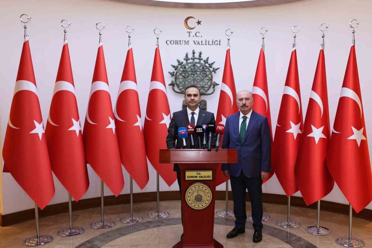 Sanayi ve Teknoloji Bakanı Kacır: "Yeni sanayi yatırımlarının Anadolu şehirlerinde yapılması adına çok ciddi bir gayret içerisindeyiz"