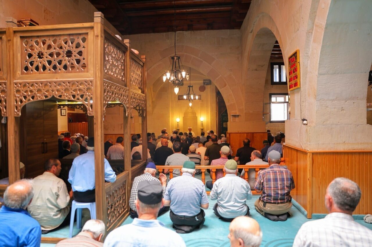 Şehitler için Bayburt ulu Cami’de Kur’an tilaveti ve hatim duası yapıldı