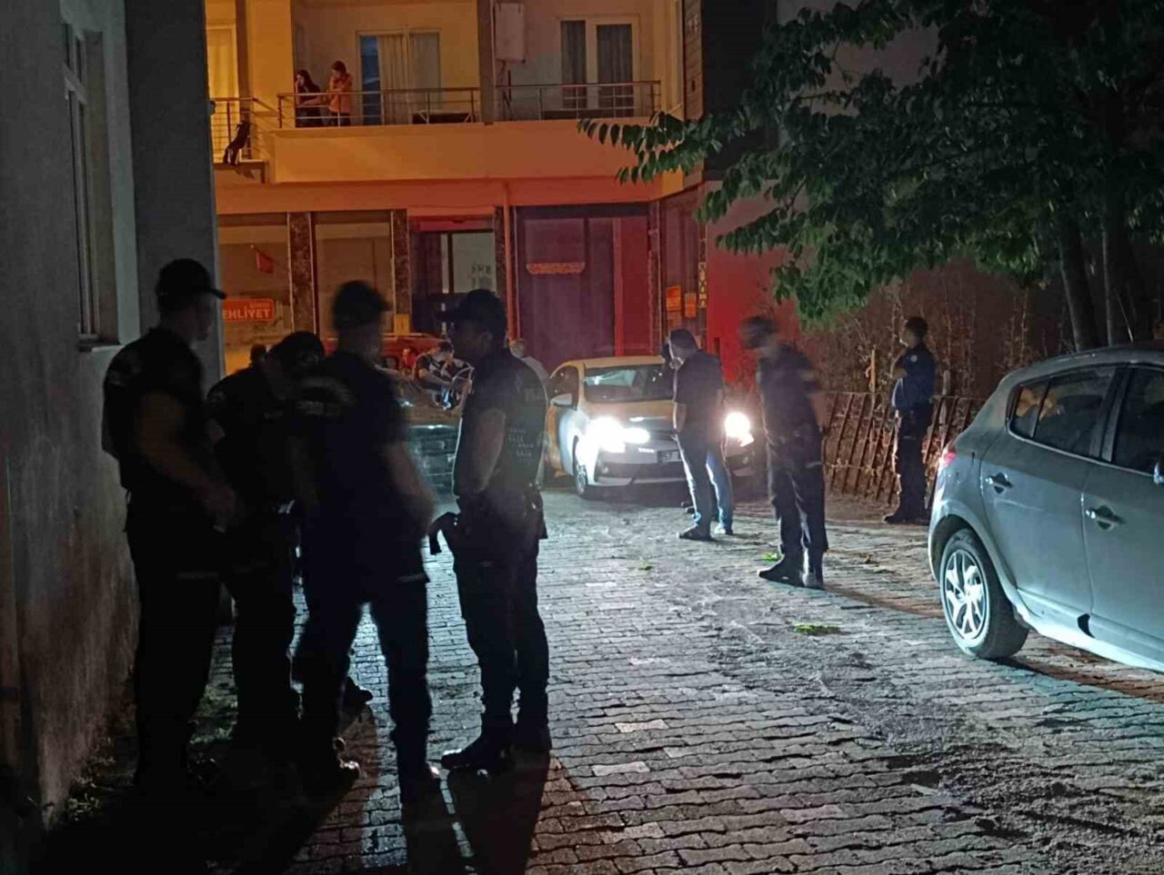 Sinop’ta ’kız meselesi’ yüzünden muştalı kavga: 1 yaralı