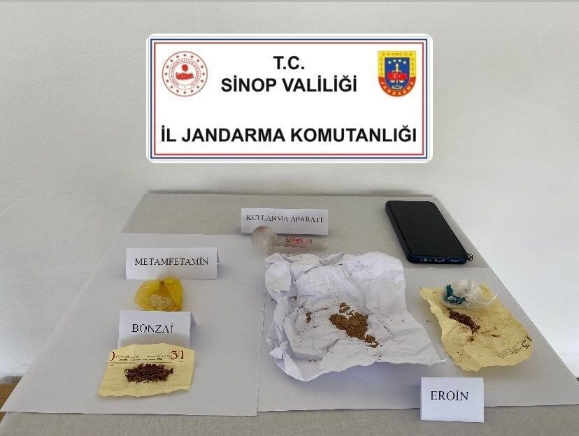 Sinop’ta yolcu otobüsünde uyuşturucu ele geçirildi