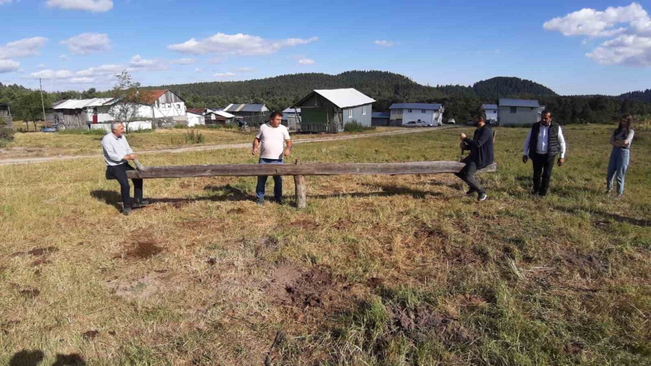 Yaylada unutulmaya yüz tutmuş eğlence: "Cıngırdak"