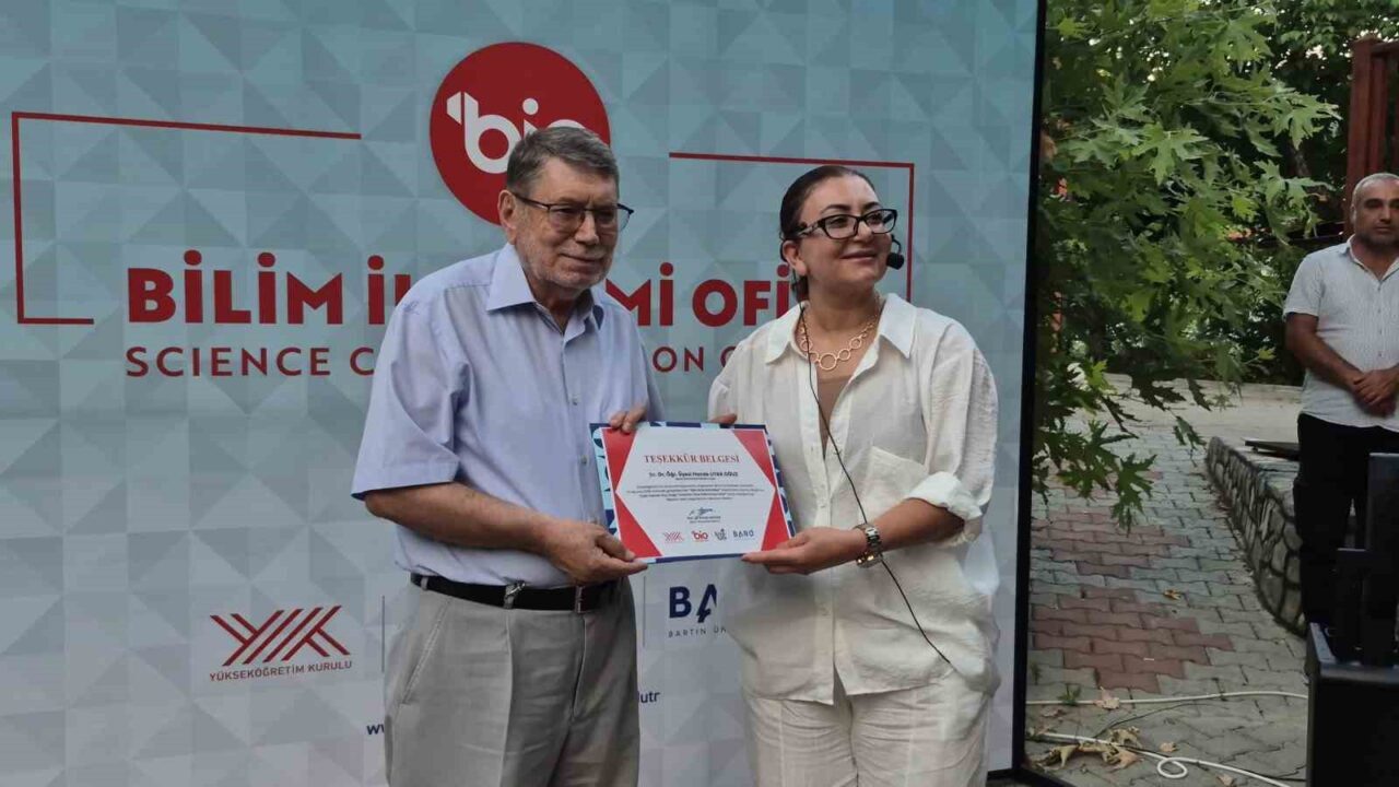 "Aşk acısını dindiren şelale" doğa ve bilimi buluşturdu