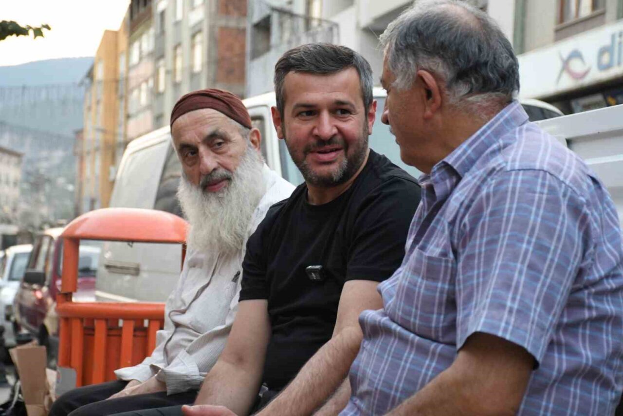 Başkan Çetinkaya esnaf ve vatandaşlarla bir araya geldi