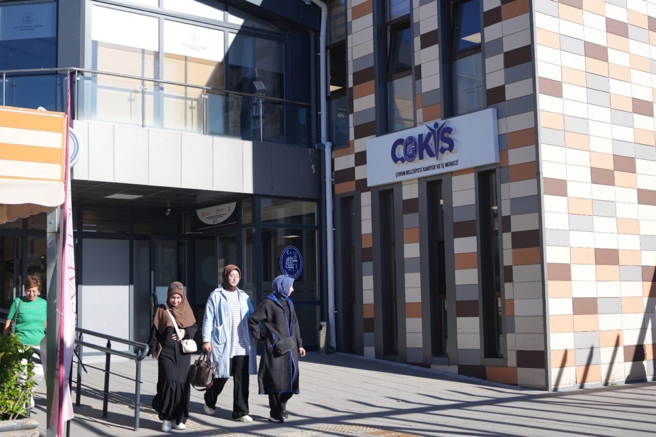 Çorum Belediyesi’nden istihdama güçlü destek: ÇOKİŞ ile 3 bin kişi iş sahibi oldu