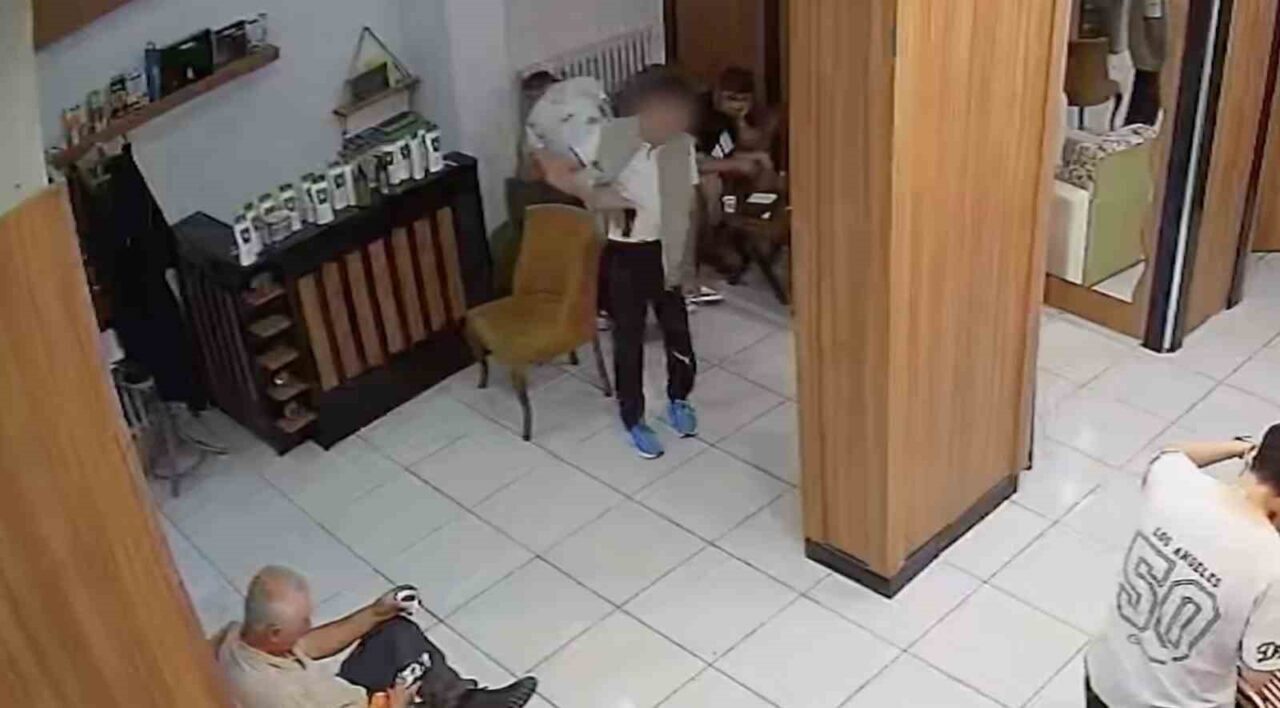 Çorum’da kuaför salonundaki silahlı saldırı kamerada