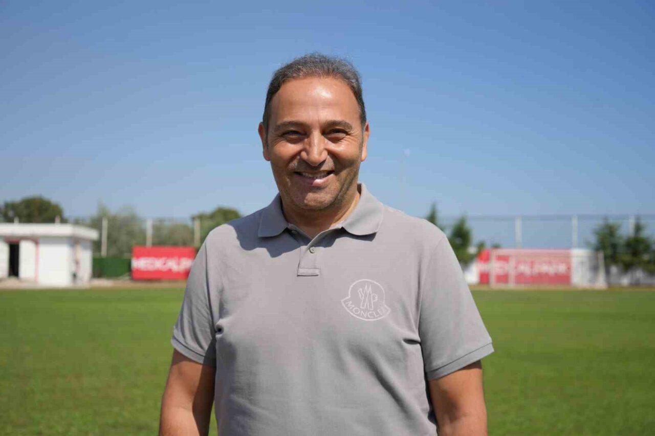 Fuat Çapa: "UEFA listesine 2 yabancı oyuncu ekleyeceğiz"