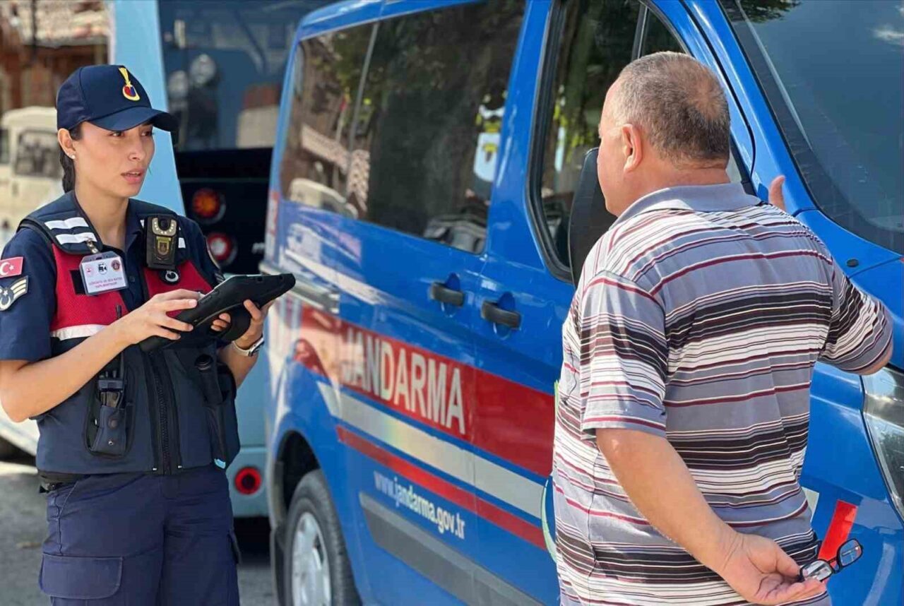 Karabük Jandarmasına 112 Acil Çağrı Merkezi uyumlu tablet desteği