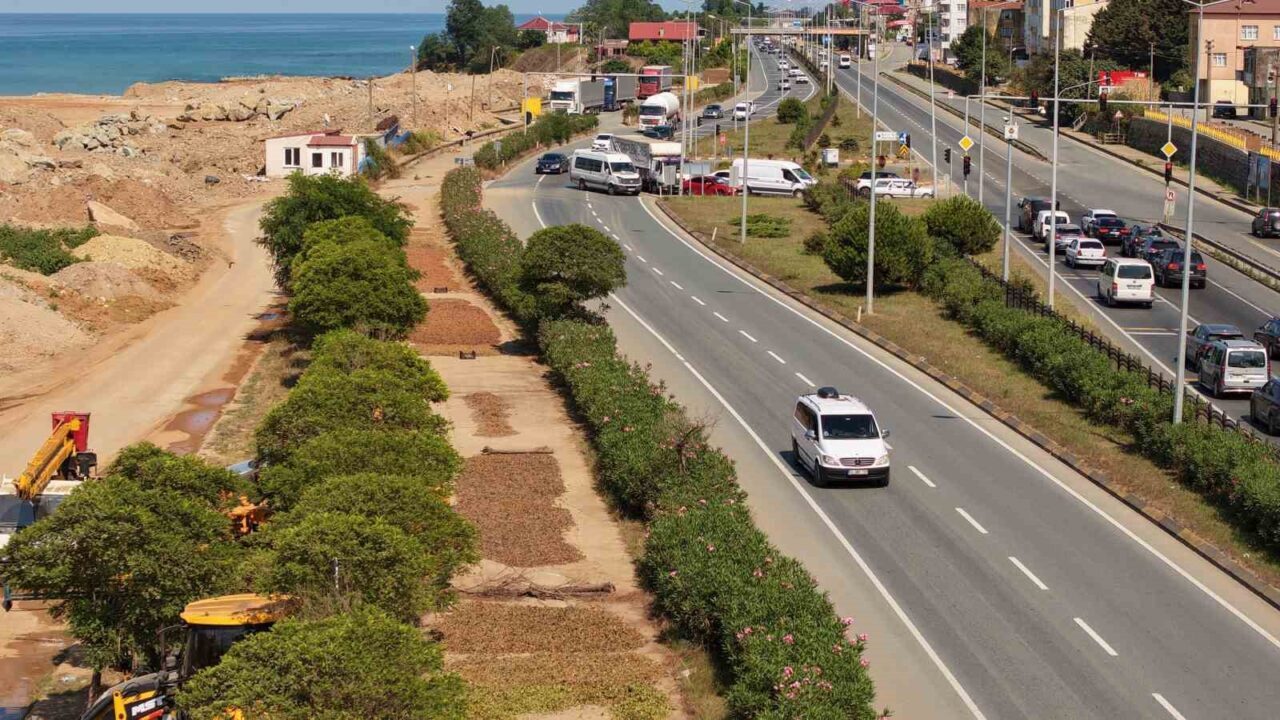 Karadeniz Sahil Yolu fındıkçılar için harman yeri oldu