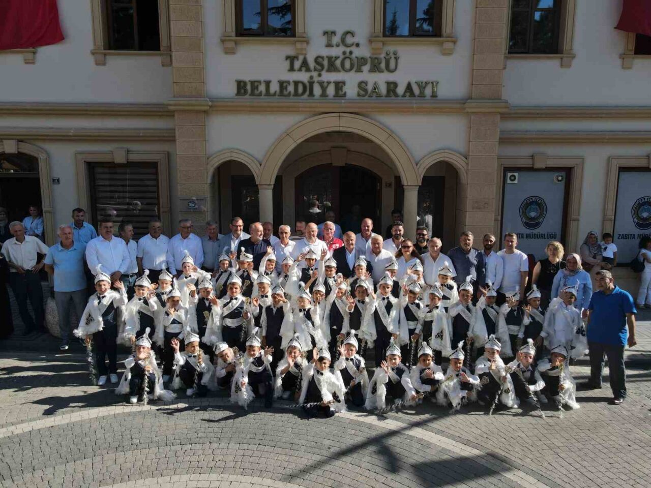 Kastamonu’da 75 çocuk için sünnet şöleni düzenlendi
