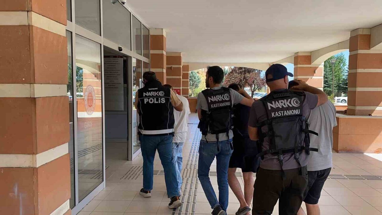 Kastamonu’da uyuşturucu operasyonu: 2 tutuklama
