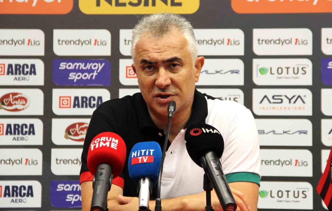 Mehmet Altıparmak: "Çok kötü bir hakem performansı vardı"