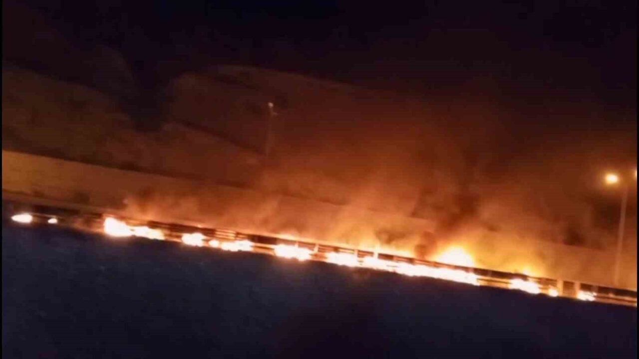 Samsun’da seyir halindeyken yanan tır ortalığı savaş alanına çevirdi: 1 yaralı