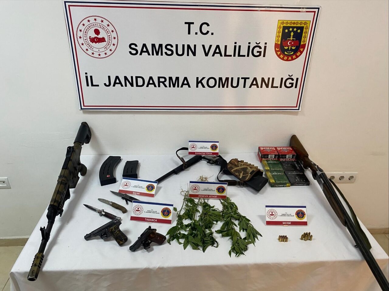 Samsun’da silah operasyonu: 5 kişi yakalandı